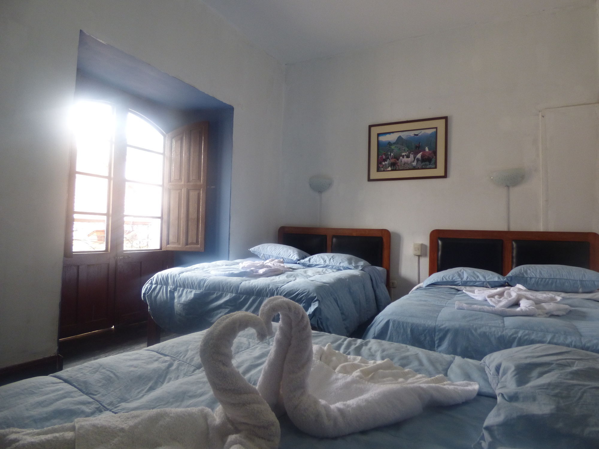 Peruvian Plaza De Armas Hotel 2*